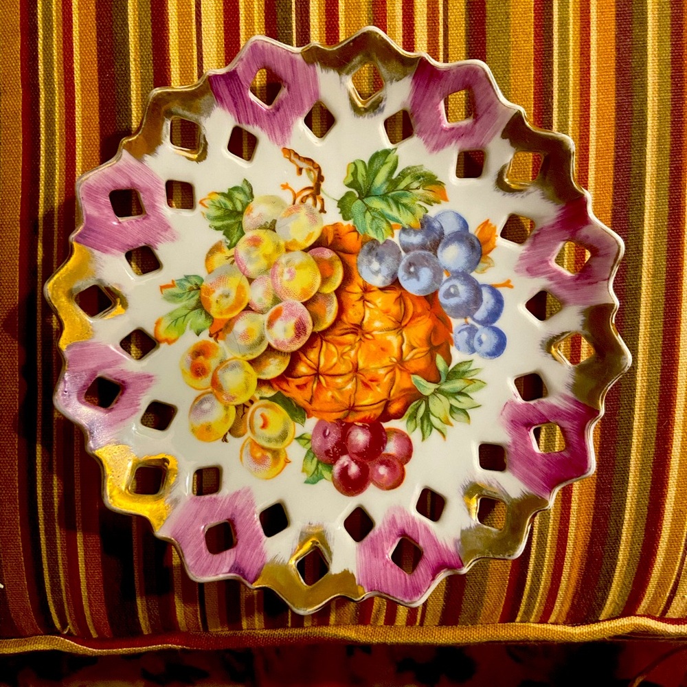 Vintage Decorative Wall Plate with Fruit Design